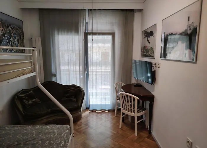 Waterfront Family Apartment Thessaloniki
