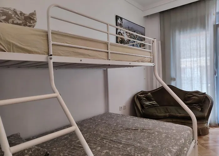 Waterfront Family Apartment *